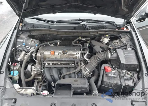 2011 Honda Accord 2.4 Se из США, поврежденный, VIN 1HGCP2F65BA101789